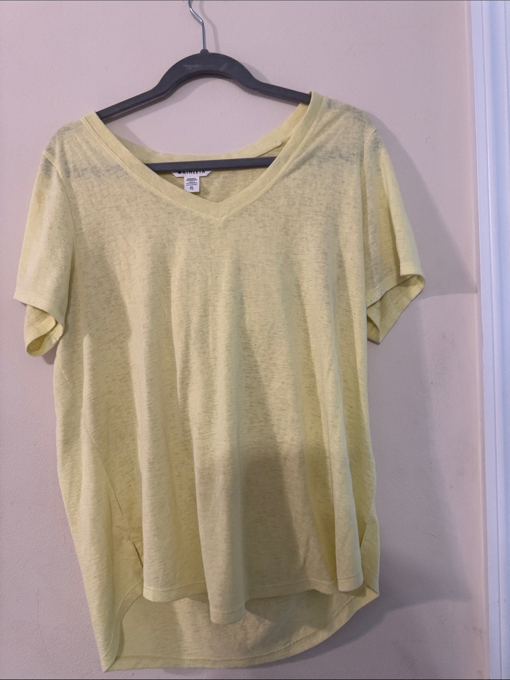 Athleta Light Yellow V-Neck Short Sleeve Tee